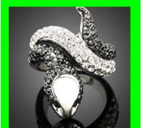 * R1 No Res * EXOTiC 18ct WHiTE GOLD PLATED BLACK DiAMOND STYLED FASHiON SNAKE RiNG