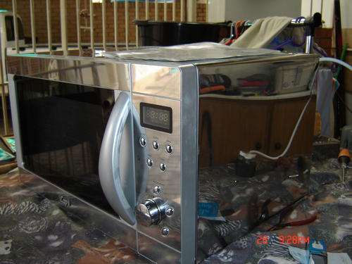 Microwave oven