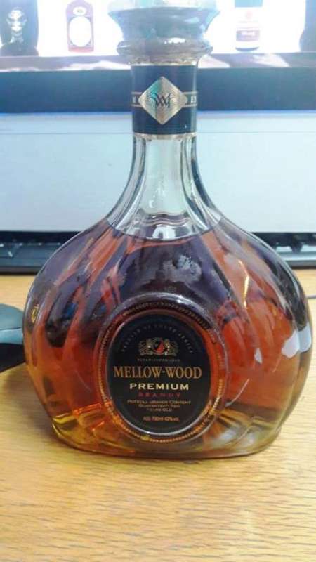 MELLOW-WOOD Premium Brandy 750ml