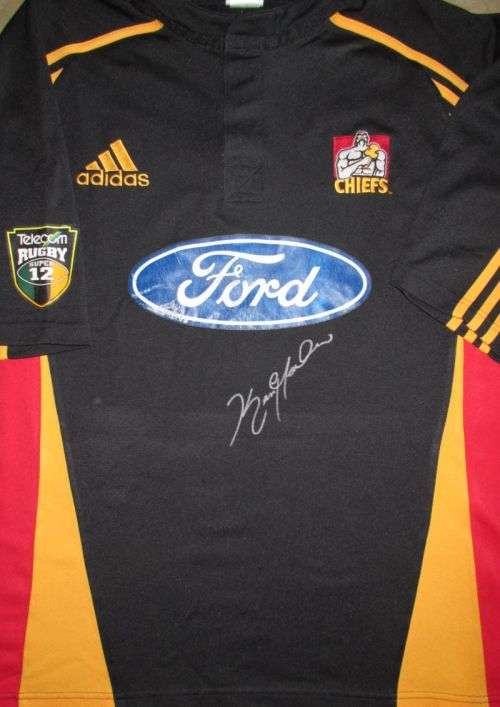 Chiefs Rugby Jersey 2002 - Signed