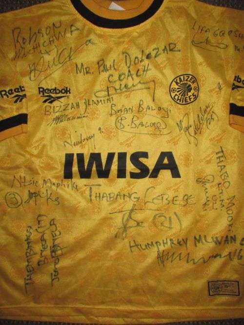 Kaizer Chiefs Soccer Shirt 1996 - Signed