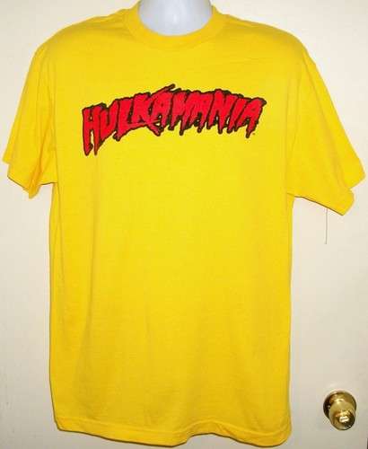 Hulk Hogan Signed Hulkamania WWE/WWF Wrestling T-Shirt