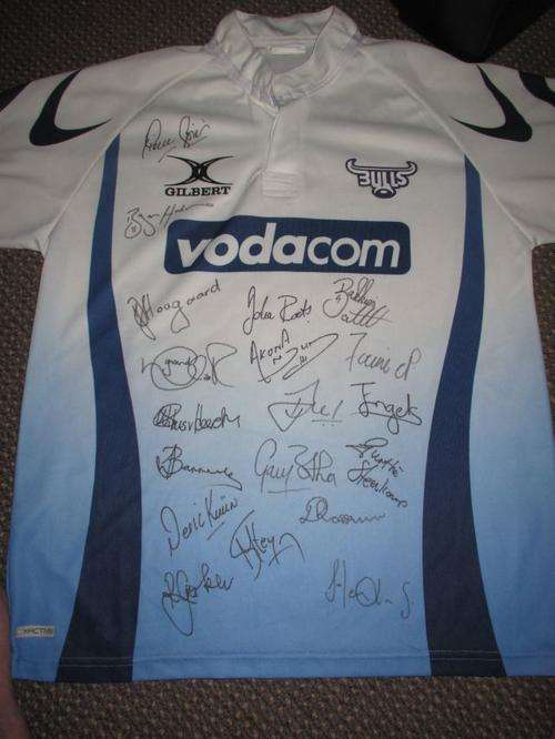 Bulls Super 14 Away Jersey Signed 2007