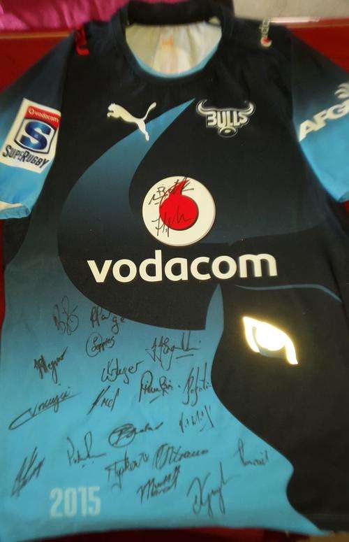 Bulls Rugby Jersey Signed 2015