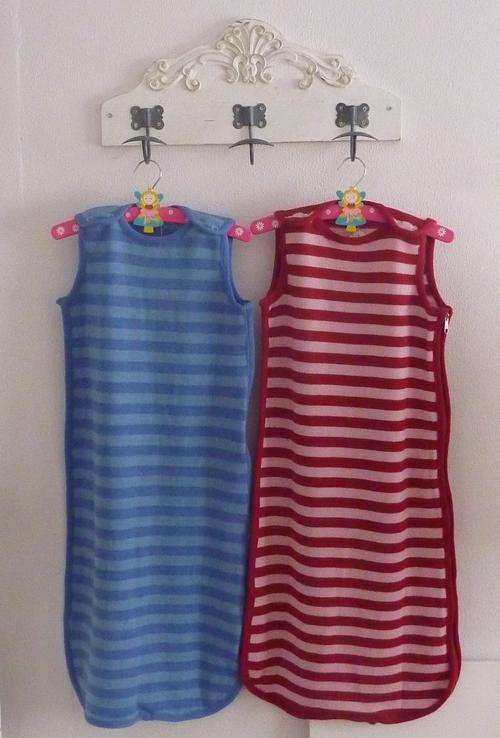 100% Pure Wool ALL SEASON Sleeping Bag (6-24mths) - Red