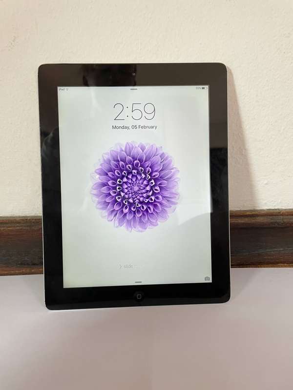 Apple Ipad 3rd Generation (16GB)