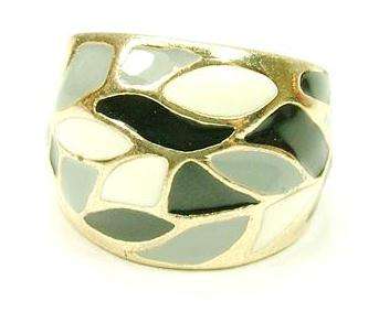 ***True Grace Accessories*** Fashion Exquisite Enamel Gold Tone Ring (Black)