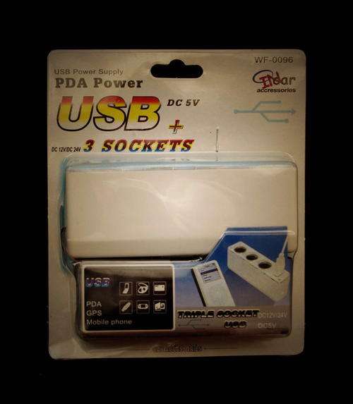 3 Socket Car Cigarette lighter Socket + USB port charging - white