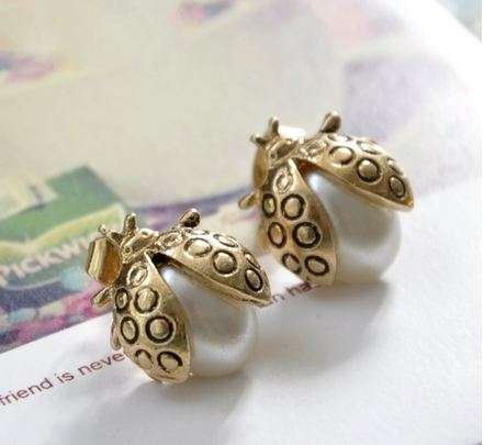 ***True Grace Accessories*** Beatles & Pearls Stud Earrings
