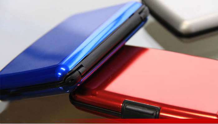 Aluminum Credit Card Security Wallet - Red