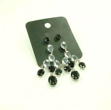 ***True Grace Accessories*** 2 Pairs Stud Earrings