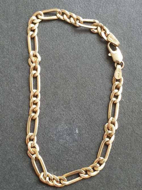 9K GOLD BRACELET