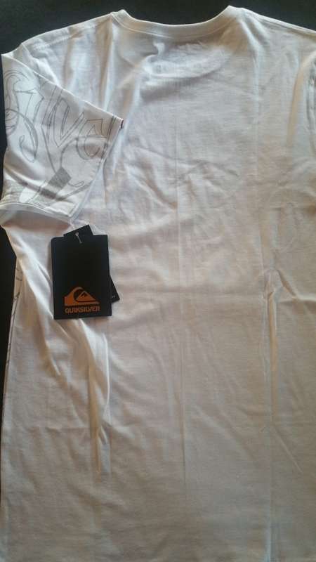 ORIGINAL - QUICKSILVER T-Shirt - Medium - Brand New