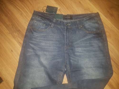 DANIEL HECHTER (DH) SIZE 32 - Brand New - Mens Jeans