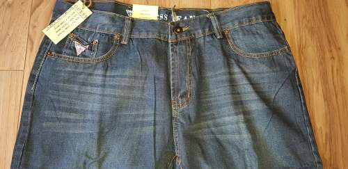 ORIGINAL GUESS JEANS SIZE W32L32 - Brand New (Rocker - Slim Fit)