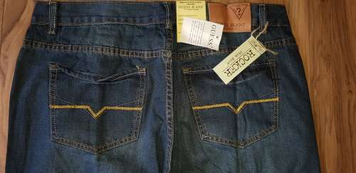 ORIGINAL GUESS JEANS SIZE W32L32 - Brand New (Rocker - Slim Fit)