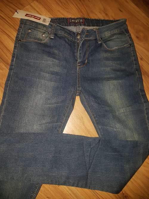 ORIGINAL LEVI'S JEANS Size 38 - Ladies