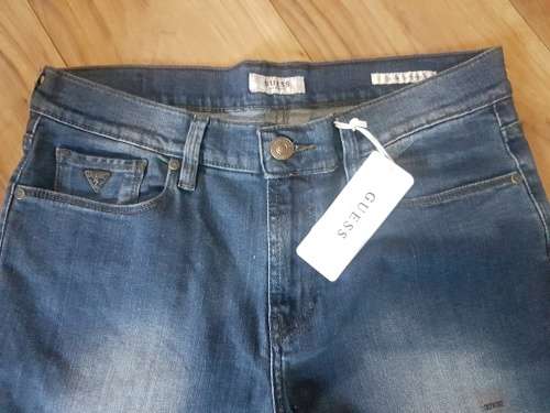 ORIGINAL GUESS JEANS SIZE W32L32 - Brand New (Slim Tapered)