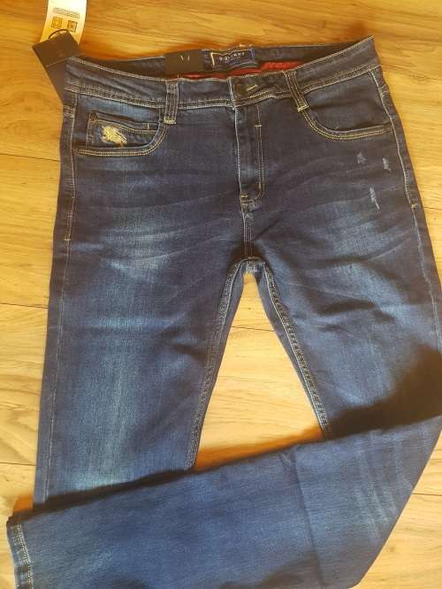 BURBERRY JEANS - TH012# - Mens Jeans - SIZE 34 - Brand New