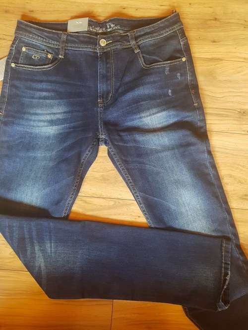 CHRISTIAN DIOR JEANS - TH013# - Mens Jeans - SIZE 32 - Brand New