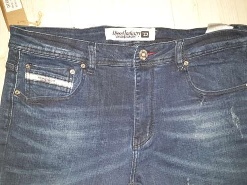 DIESL JEANS - TH007# - Mens Jeans - SIZE 34 - Brand New - Blue
