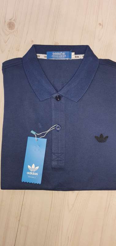 Adidas Slim Fit - Large - Brand new - with tags (Navy)