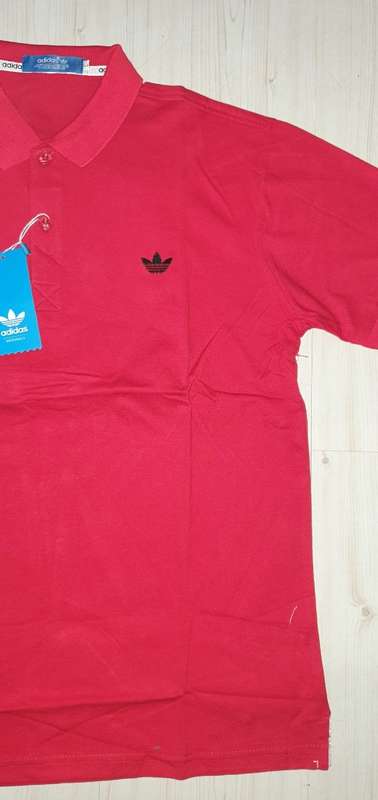Adidas Slim Fit - Large - Brand new - with tags (Red)