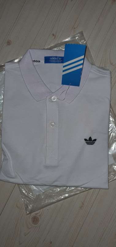 Adidas Slim Fit - Medium - Brand new - with tags (White)