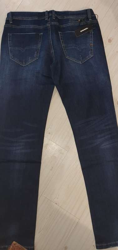 DIESL SKINNY JEANS - TH014# - Mens Jeans - SIZE 38 - Brand New