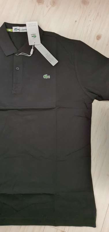 Lacoste Slim Fit - Large - Brand new - with tags (Black)