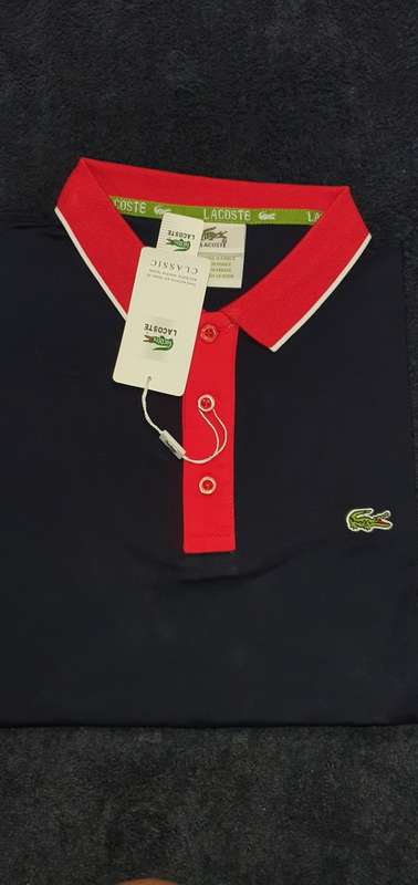 Lacoste Slim Fit - Large - Brand new - with tags (Navy)