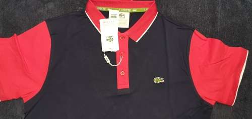 Lacoste Slim Fit - Large - Brand new - with tags (Navy)