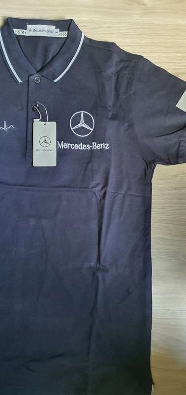 Mercedes-Benz Slim Fit - Large- Brand new - with tags (Black)