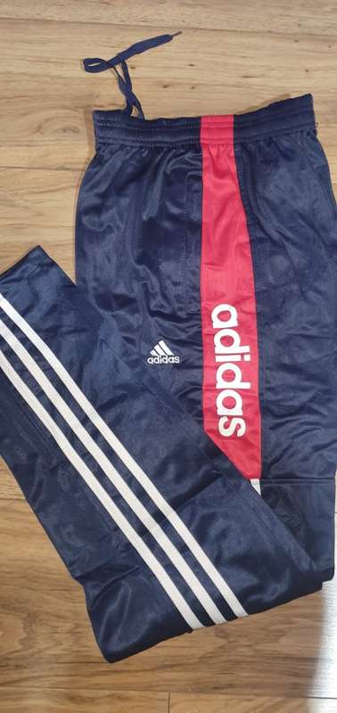 ADIDAS Tracksuit Super Slim Fit - Medium - Brand new - with tags (Red/Navy)