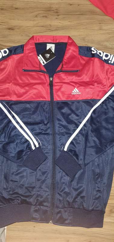 ADIDAS Tracksuit Super Slim Fit - Medium - Brand new - with tags (Red/Navy)