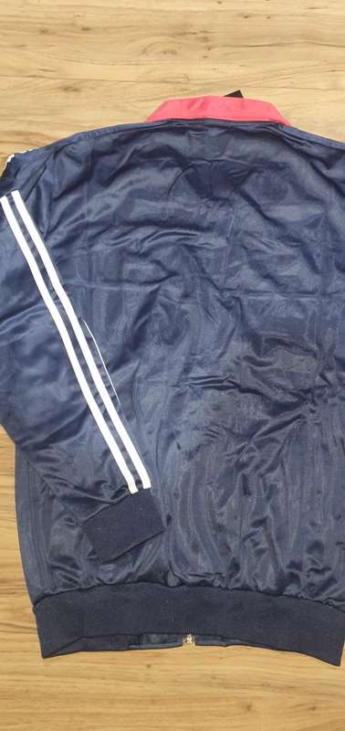 ADIDAS Tracksuit Super Slim Fit - Medium - Brand new - with tags (Red/Navy)