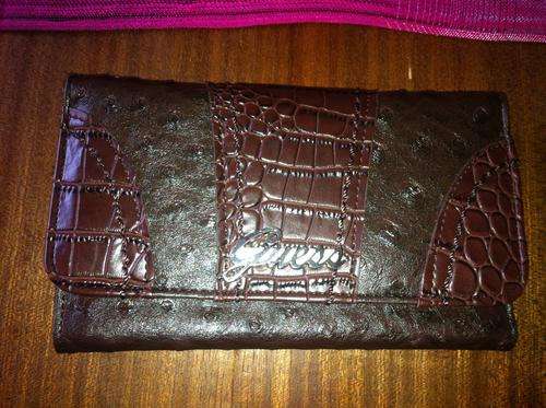 Guess Wallet - Brand New - LATE ENTRY