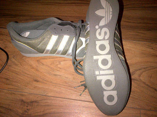Adidas Mens Shoes UK 9 - No Box - Brand New