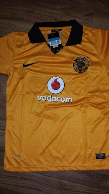 Nike - Kaizer Chiefs Large - Brand New
