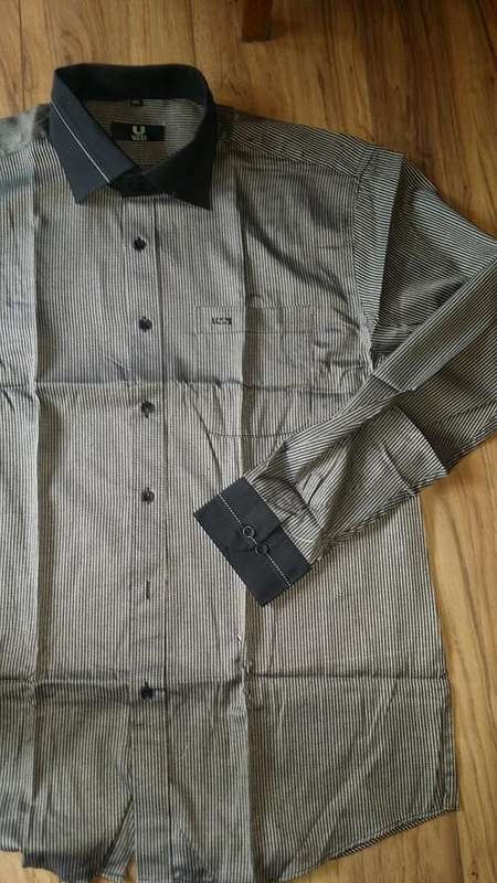 UZZI Long Sleeve X-Large - Brand New