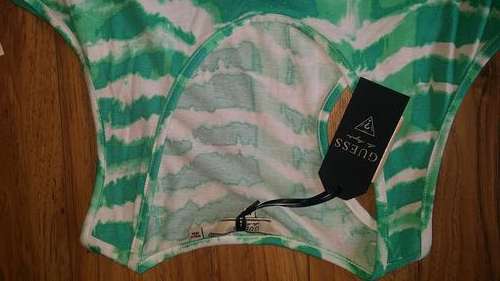 Guess Ladies ORIGINAL - Golfer Medium - Brand New
