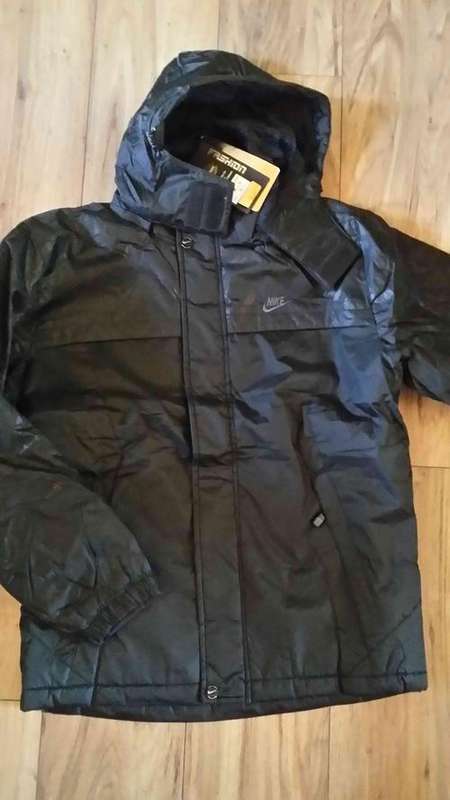 Nike Jacket - Large (Slim fit)  - Brand New