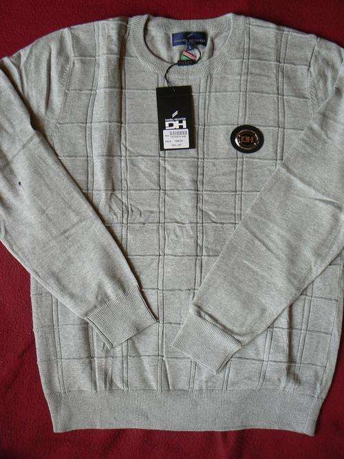 JERSEY - LARGE - BRAND NEW