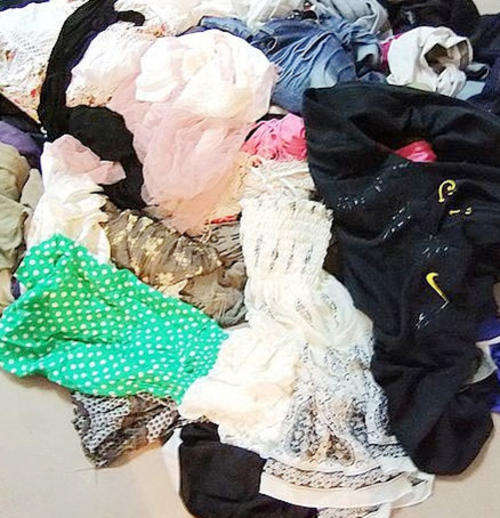GREAT Buy! Ladies clothing size 30-32.  Excellent conditions