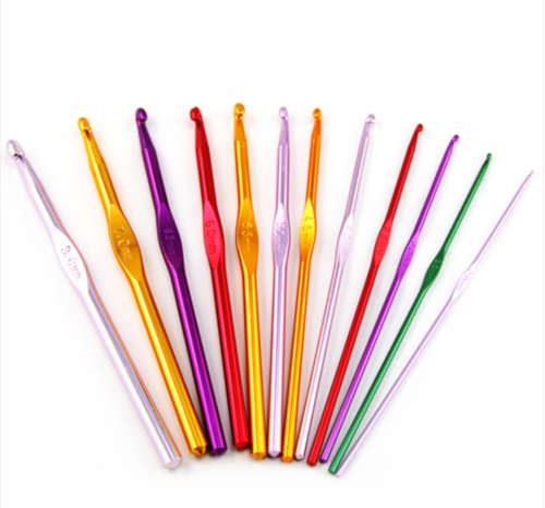Alminium  Crochet hooks Set of 12.  Very popular!