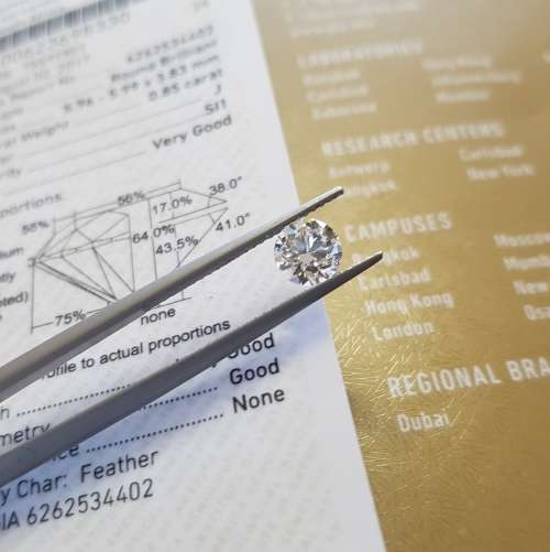 0.85ct Brilliant Round Diamond