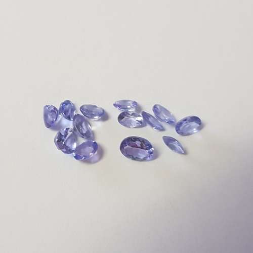 2.27ct Tanzanite Lot
