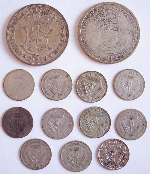 TWO SILVER HALF CROWNS 1932&1954+11 SILVER TICKEY'S(3p) SEE BELOW