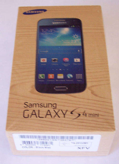 SAMSUNG GALAXY S4-BRAND NEW STILL IN SEALED BOX
