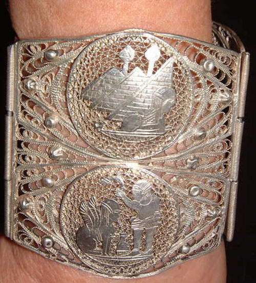 SILVER EGYPTIAN FILIGREE BRACELET.